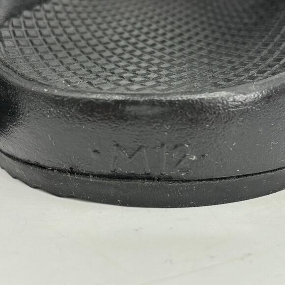 Chaco Z Men's Toe Loop Sandals Pac-Man Scaredy Ghost Black Size 12 - Picture 8 of 9